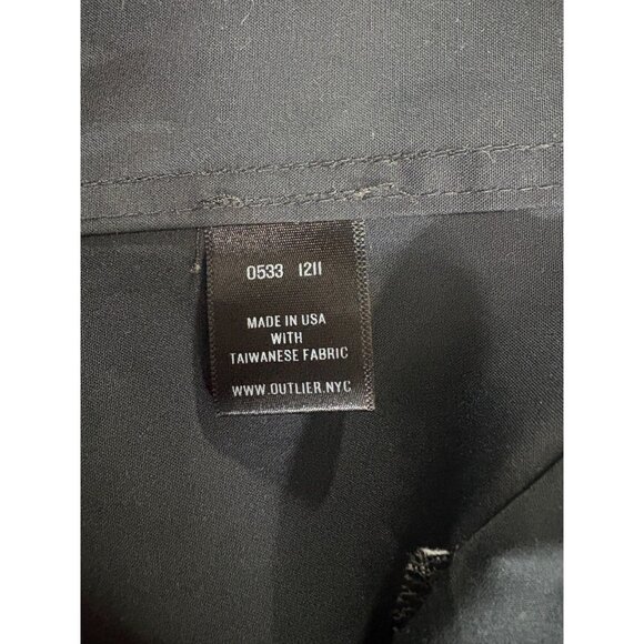 OUTLIER NYC Experiment 221 Hardmarine Trench size S color black space Brand new - Picture 4 of 9